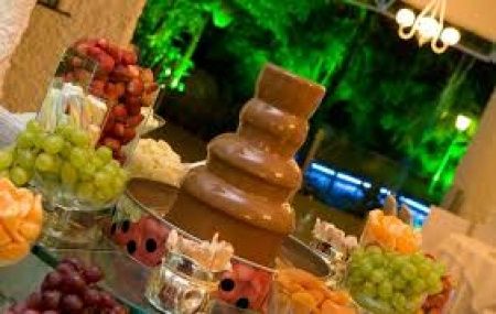 Aluguel De Cascata De Chocolate Para Casamento Cascata De Chocolate De Sobremesa Quanto Voces Pagarao