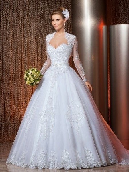 Que vestido de noiva linda!