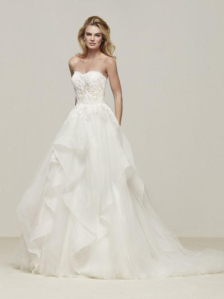 Pronovias