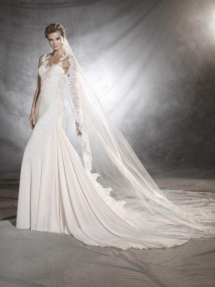 Pronovias