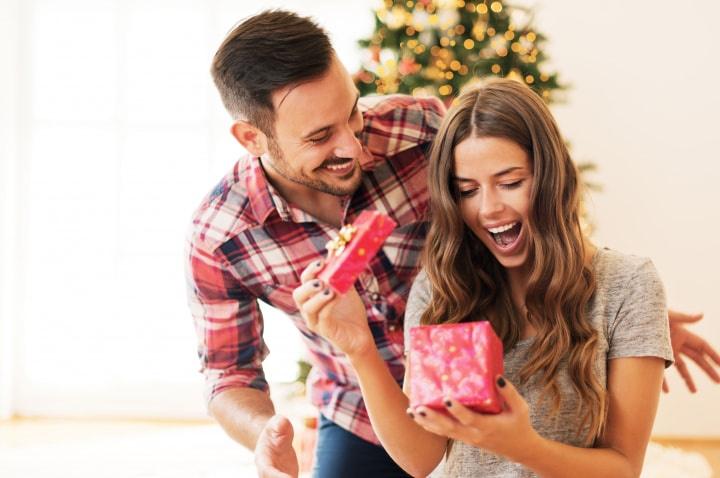 Primeiro Natal juntos: dicas preciosas de presentes para o seu amor Primeiro Natal juntos: dicas preciosas de presentes para o seu amor