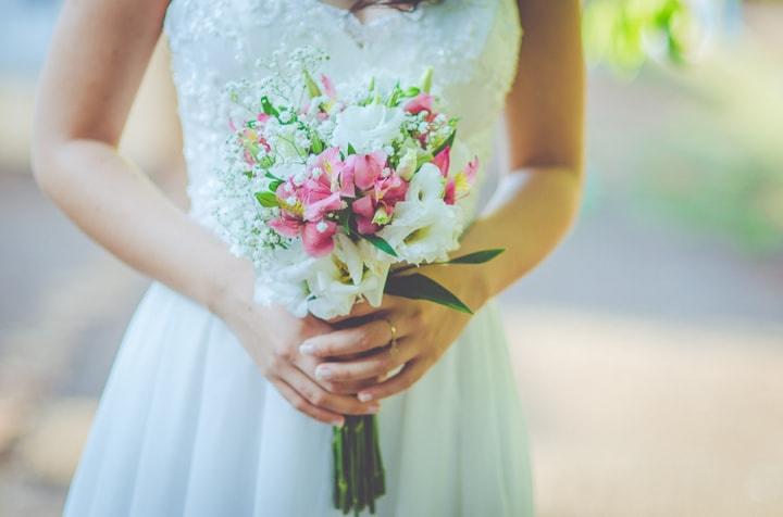 65 Buquês de flores rústico: um toque do campo no acessório da noiva