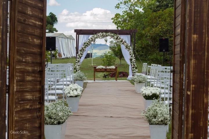 Decoração para casasamento ao ar livre