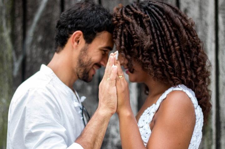 Penteados de casamento para cabelo crespo