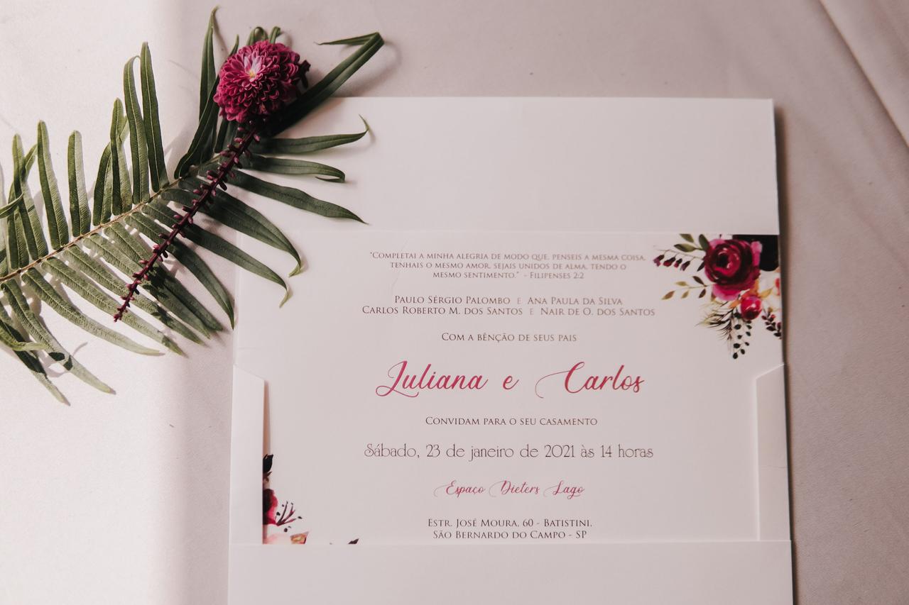 Convite de casamento com estampa floral