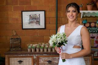 Penteado de novia com cabelo longo