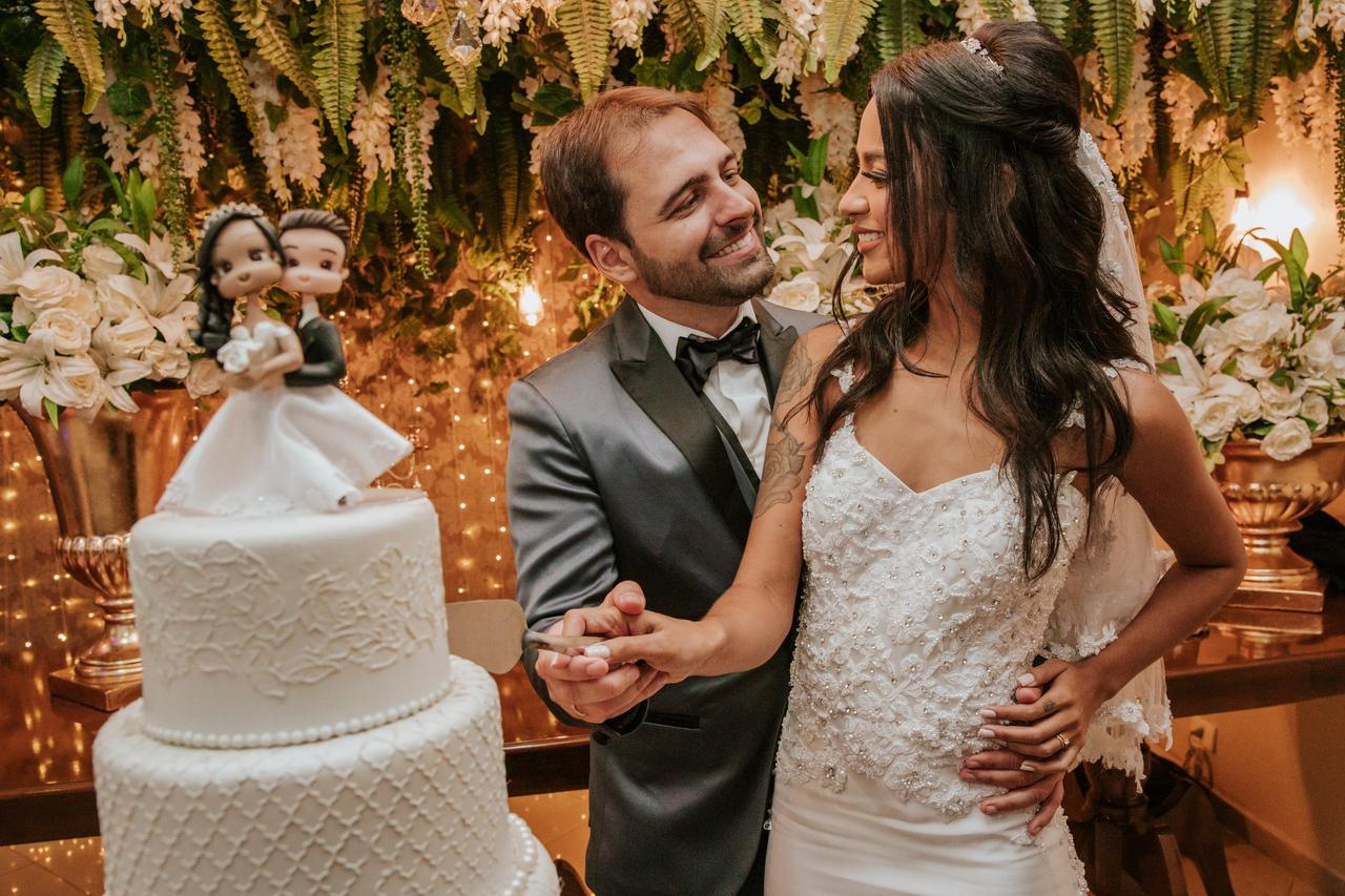 Noivinhos para o topo do bolo de casamento