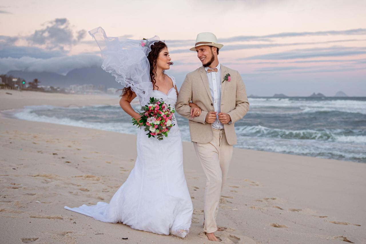Roupa do noivo para casamentos na praia: 100 modelos perfeitos