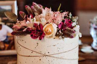 Bolo decorado de casamento