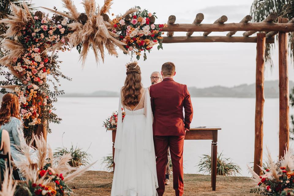 Aliança dos Sonhos: Casamento Rustico ao ar livre