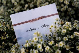 Modelo de envelope para convite de casamento