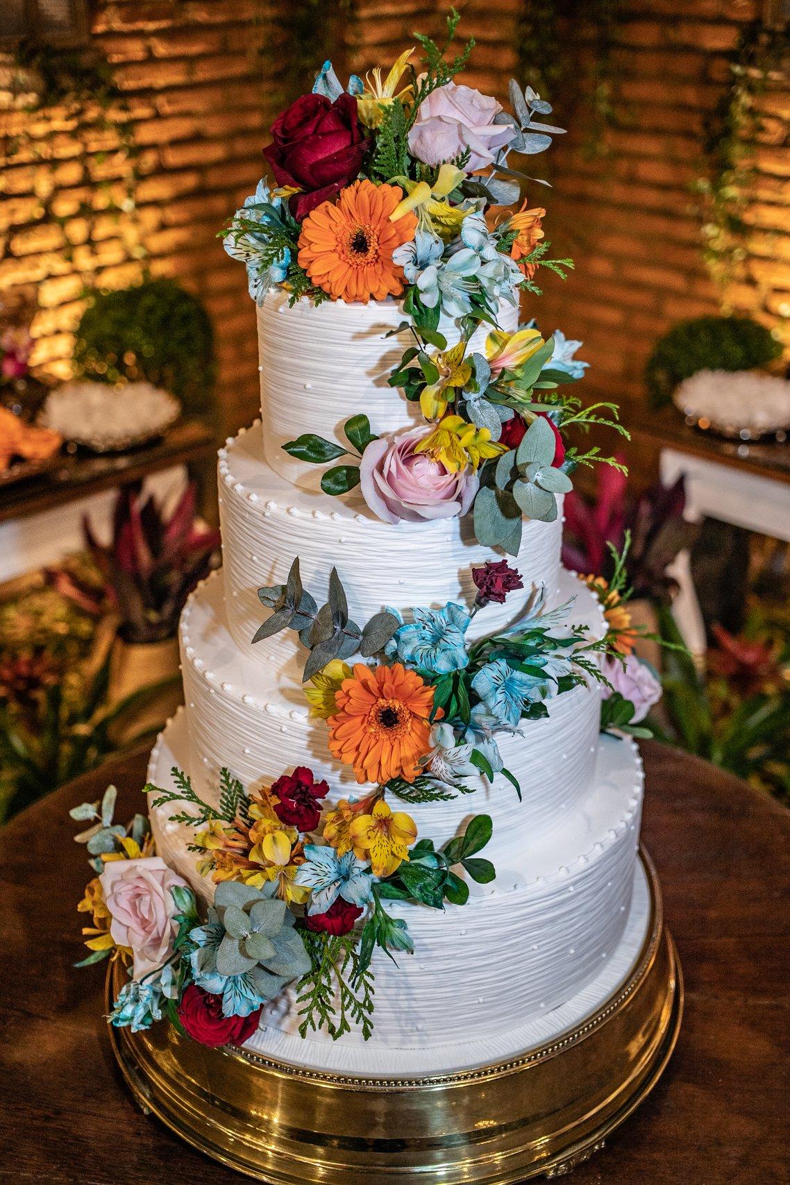 Bolo decorado de casamento