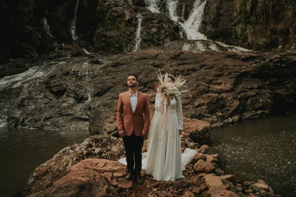 Você, seu amor e uma cachoeira: que tal fazer de um paraíso o cenário do 