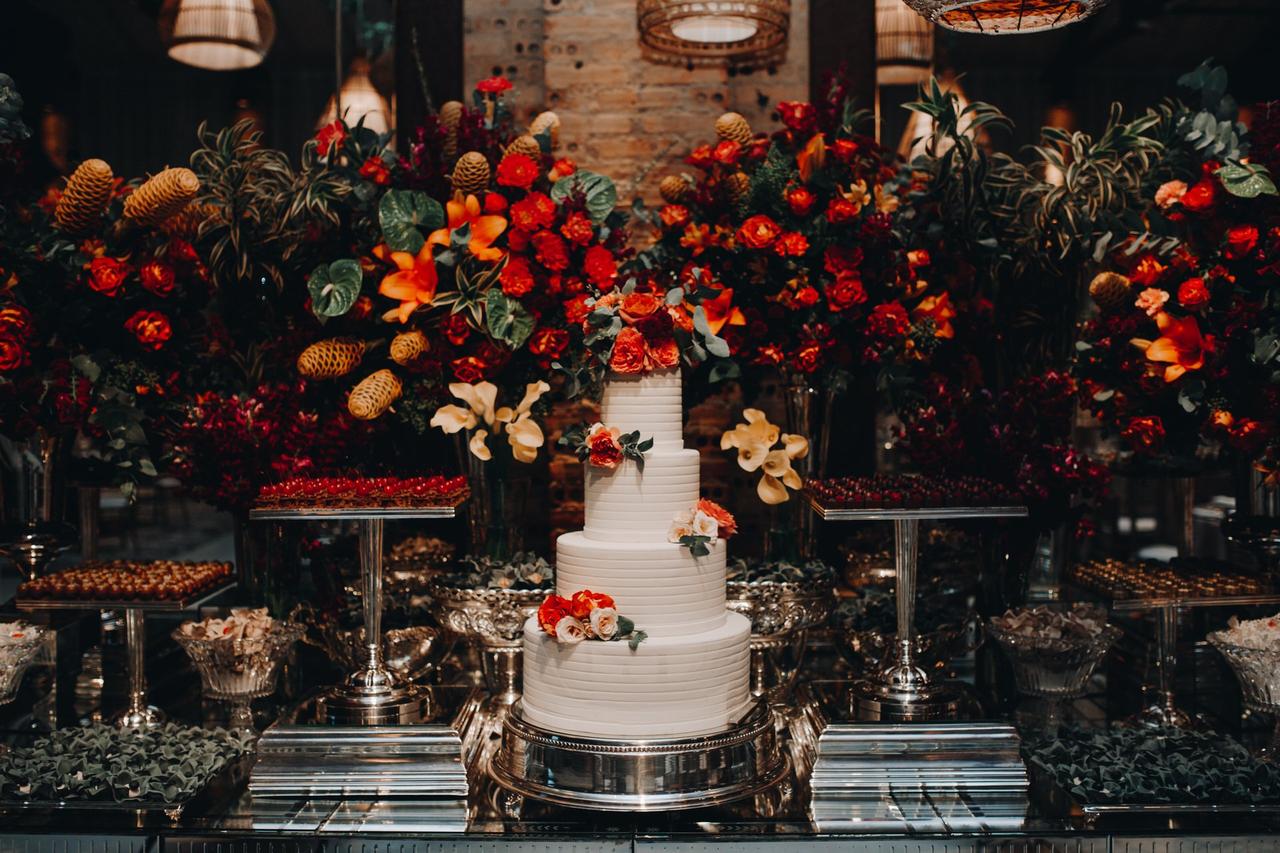 Bolo decorado de casamento