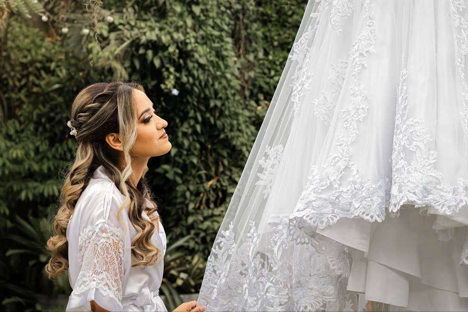 Vestido Noiva Princesa Casamento Linda Cauda Bordada + Véu