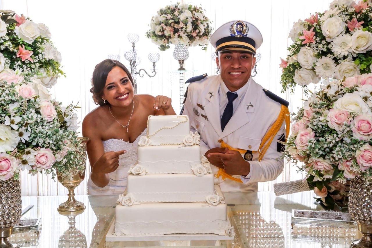 Bolo de casamento quadrado