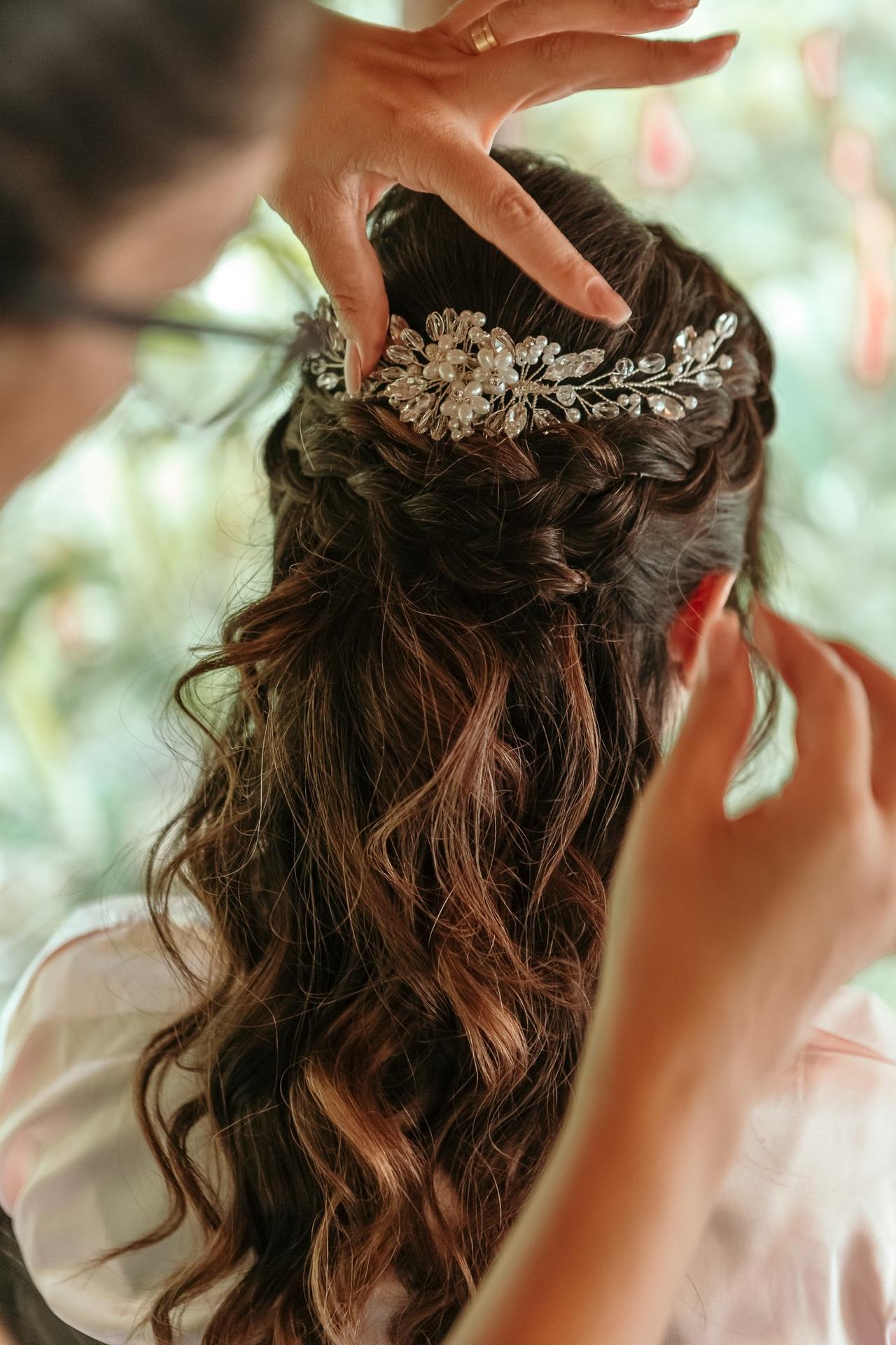 80 penteados para noivas de cabelo longo: qual deles combina com as suas  madeixas?