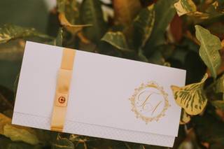 Modelo de envelope para convite de casamento