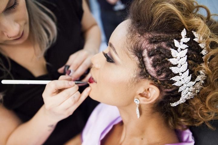 Penteado curto de casamento