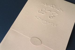 Modelo de envelope para convite de casamento