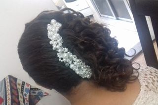 Penteados de casamento para cabelo crespo