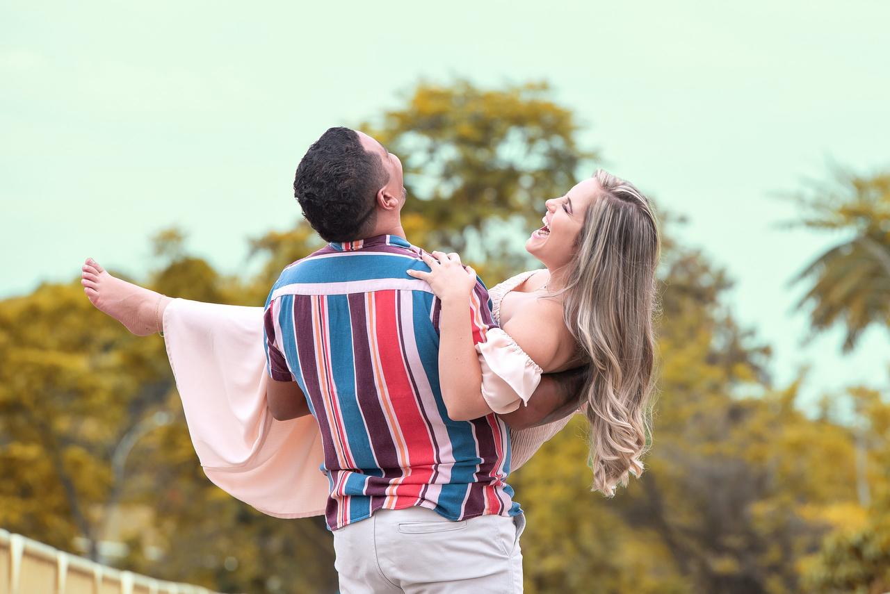 frases que os homens não resistem casal de noivos