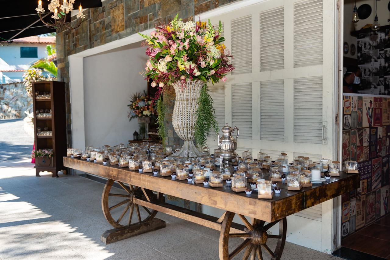 Mesa do café para casamento