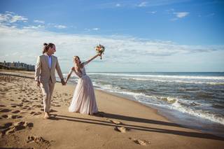 Roupa do noivo para casamentos na praia