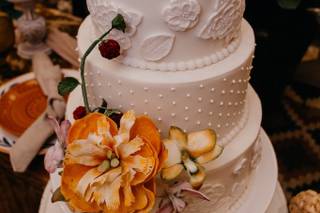 Bolo de casamento com flores