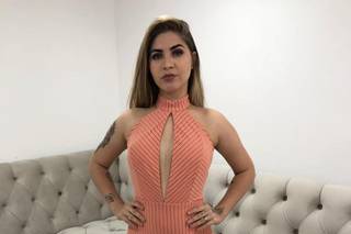 Vestido laranja para convidada de casamento