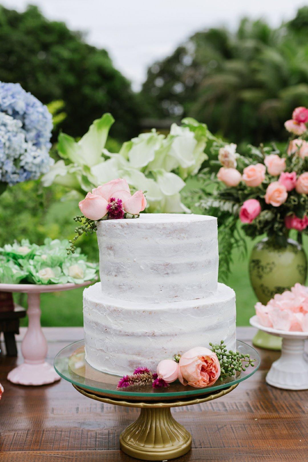 Bolo de casamento simples