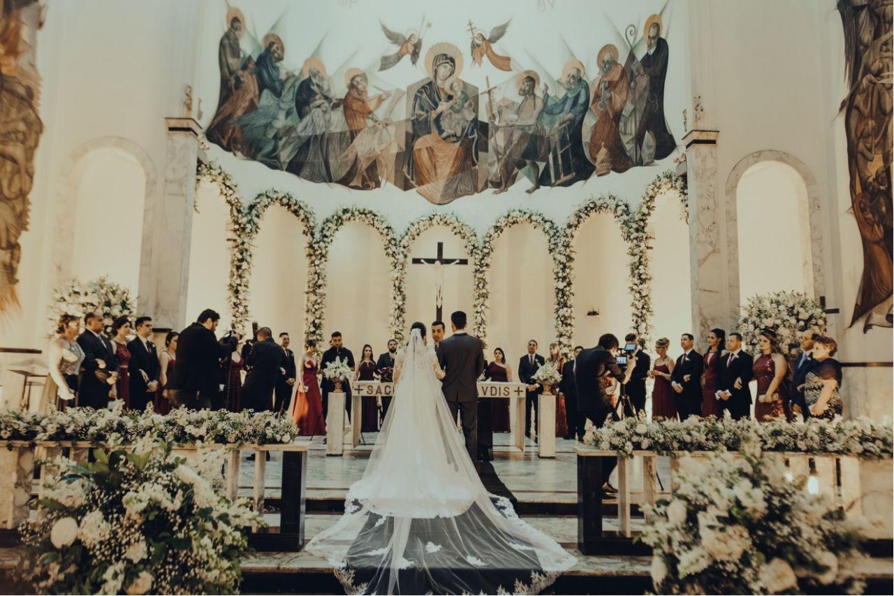 Protocolos de entrada na cerimônia religiosa: Todos os segredos seu  casamento!