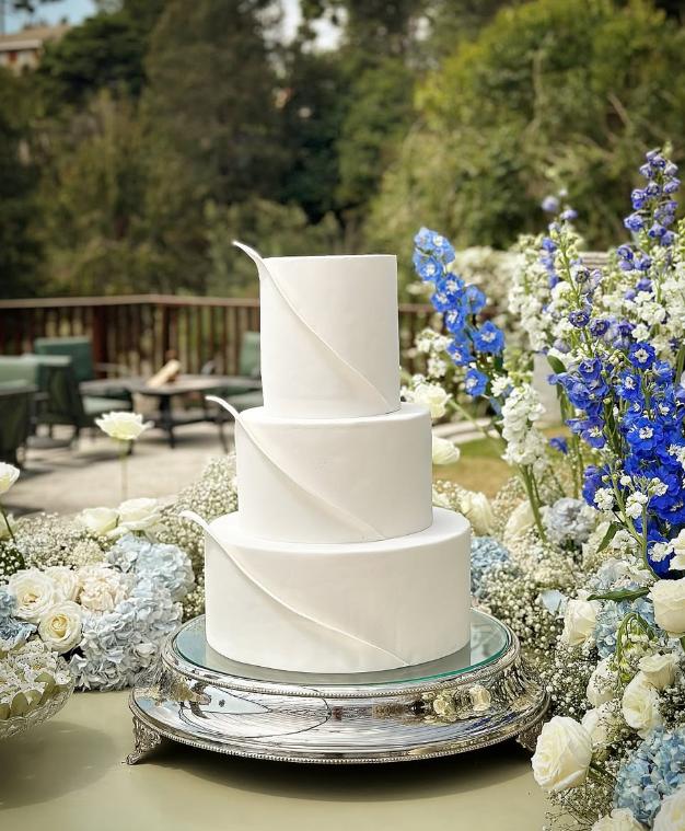 bolo de casamento luxuoso