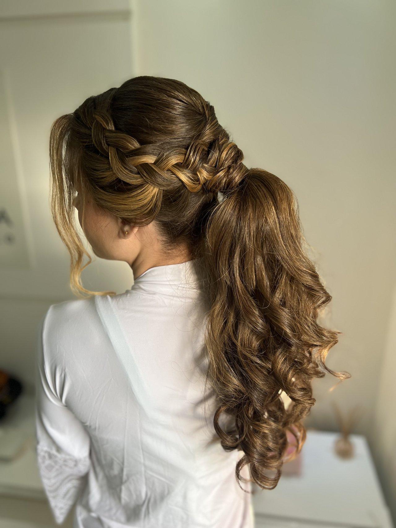 + de 50 ideias de penteado rabo de cavalo para noivas e convidadas!