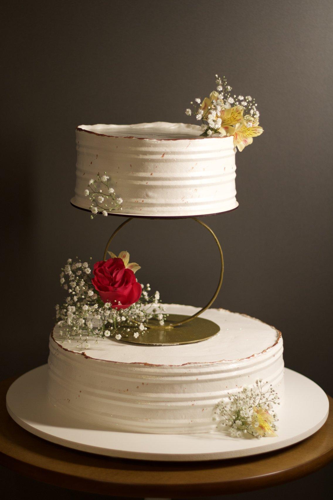 bolo de casamento luxuoso