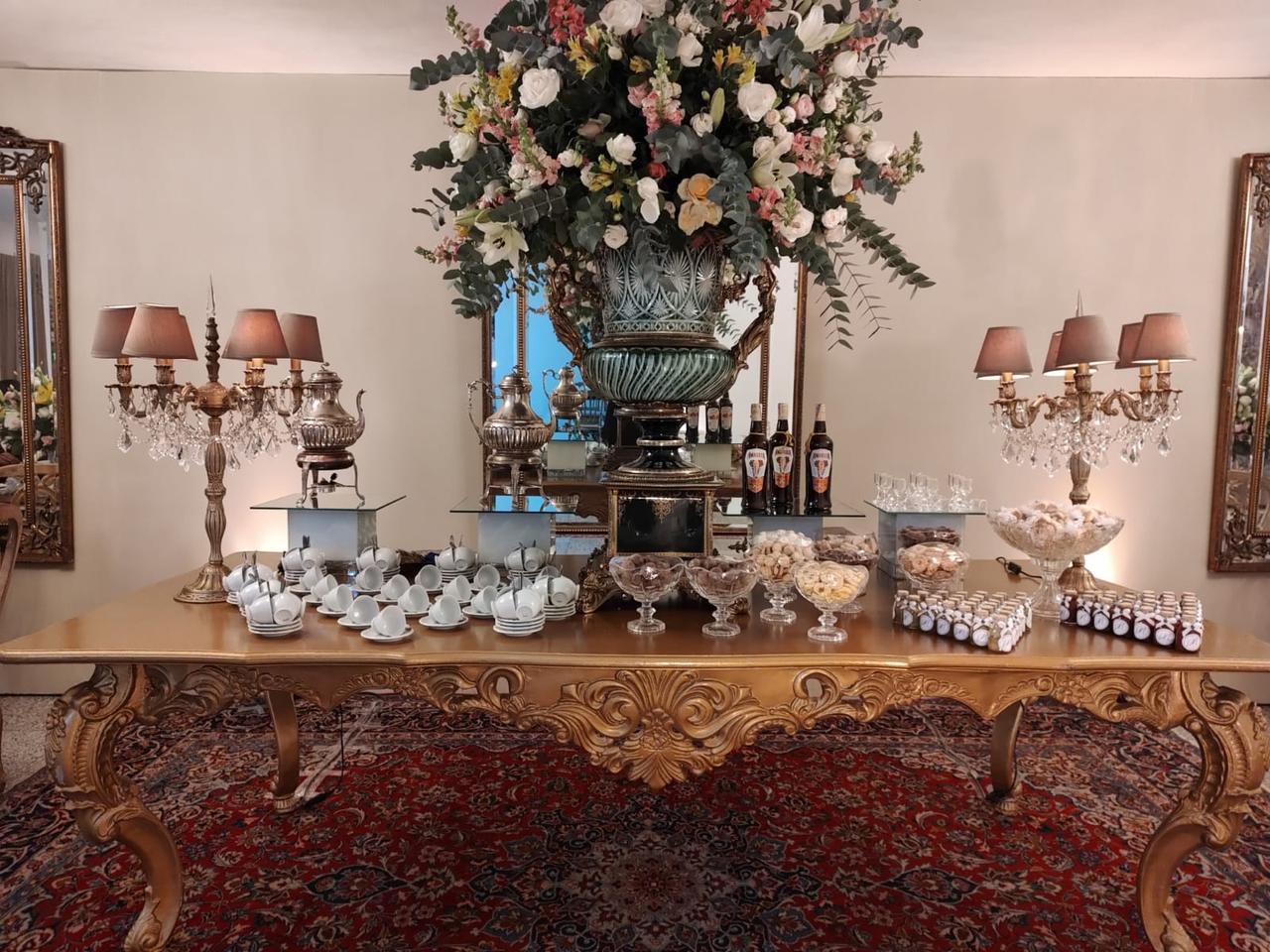 Mesa do café para casamento