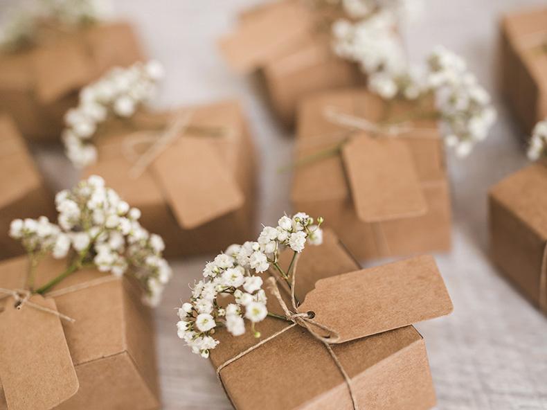 Ideia econômica para lembrancinha de casamento 💐😍 Isso é tão