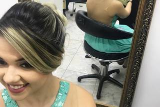 penteado madrinha casamento franja lateral