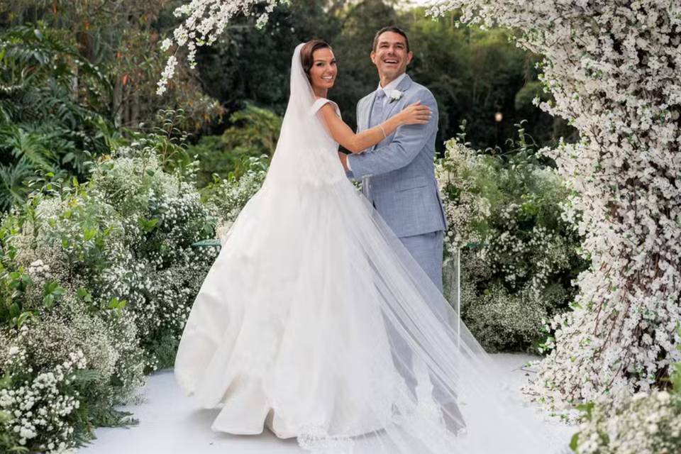 O casamento de Isis Valverde e Marcus Buaiz