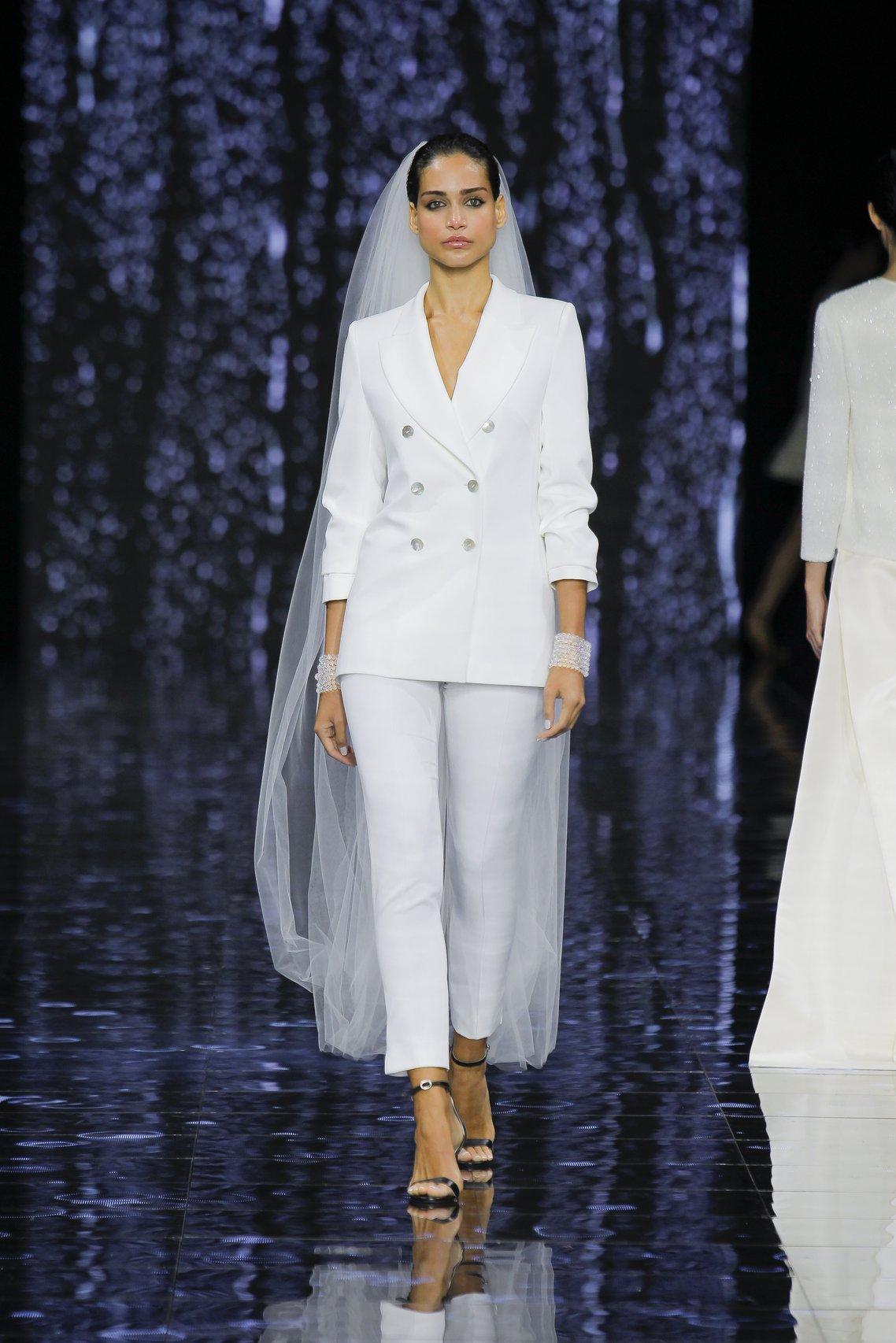 tendência vestido de noiva 2025 2026 alfaiataria femenina