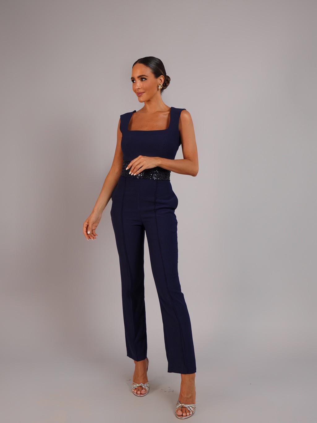Looks com calça para convidadas de casamento: 80 opções originais!