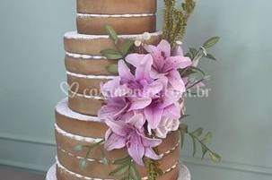 naked cake com flores