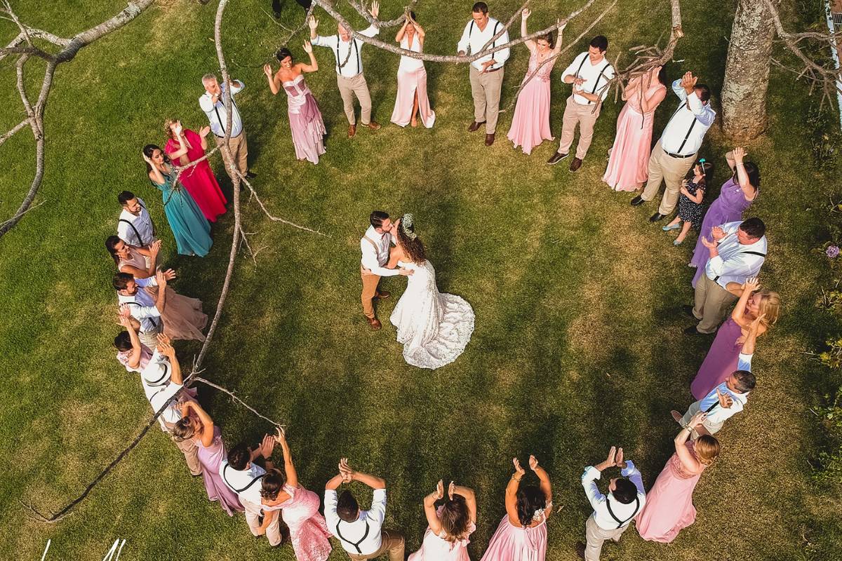 O real significado dos padrinhos de casamento: pense bem em quem você ...