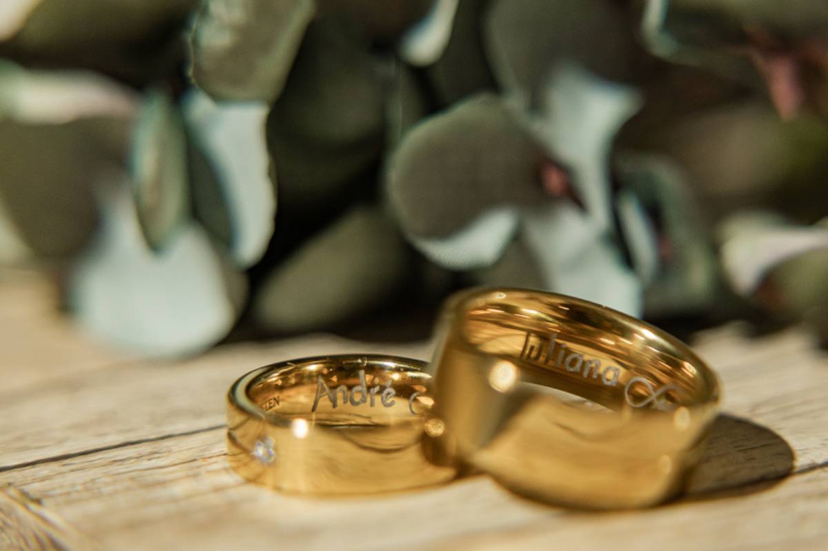 O que gravar nas alianças de namoro e nas alianças de casamento? 35 ...