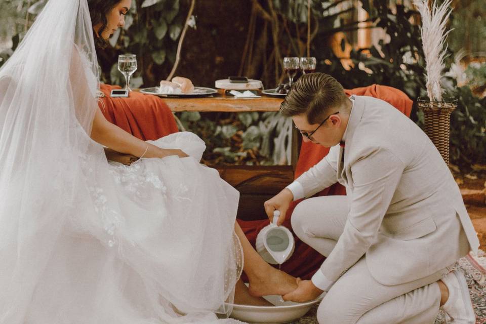 Cerimônia do lava-pés no casamento