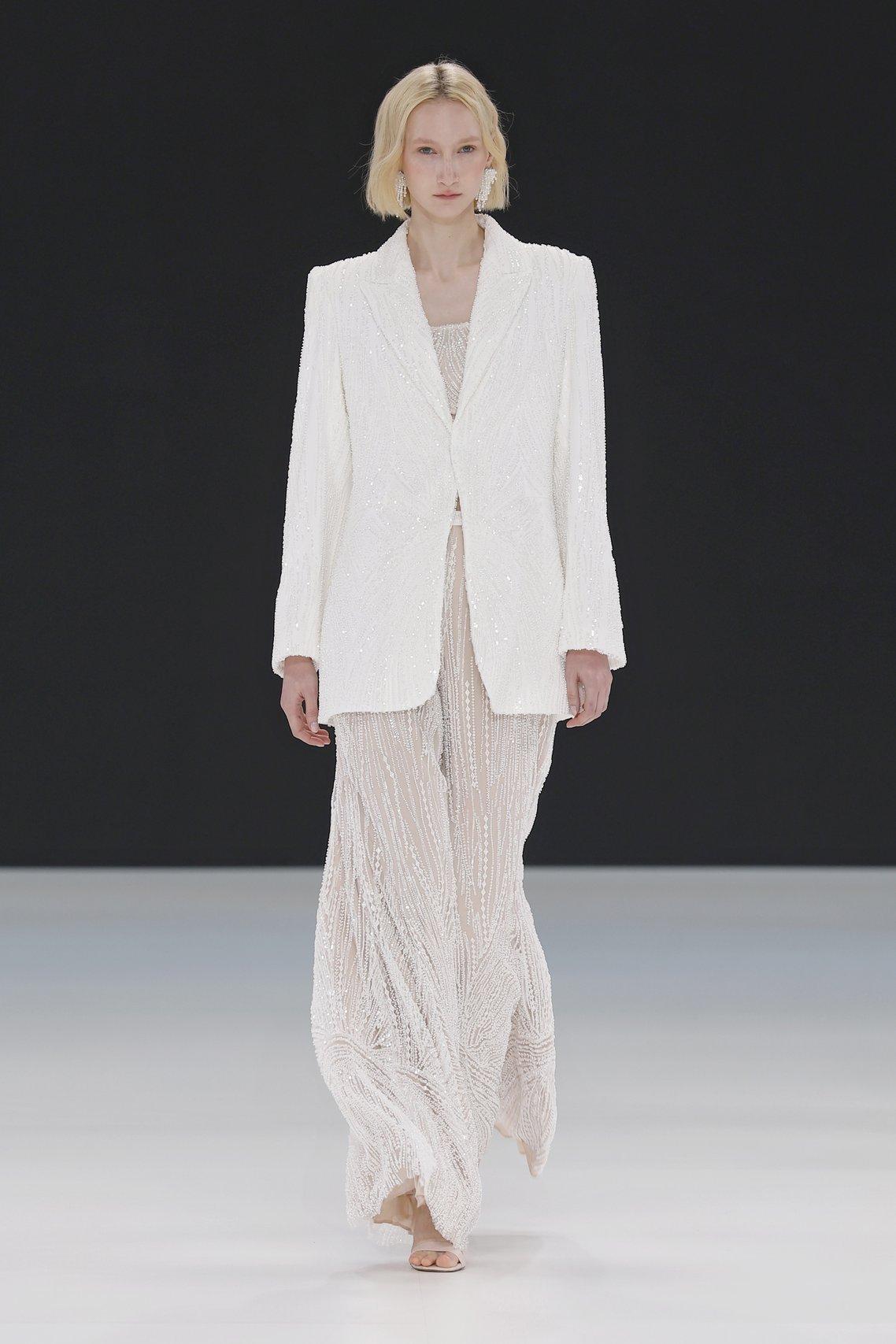 tendência vestido de noiva 2025 2026 alfaiataria feminina