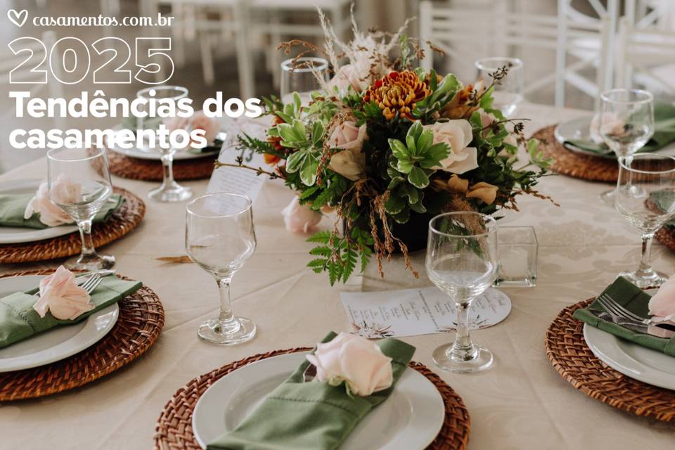 Decoração de casamento em todos os tons de verde: delicado e versátil