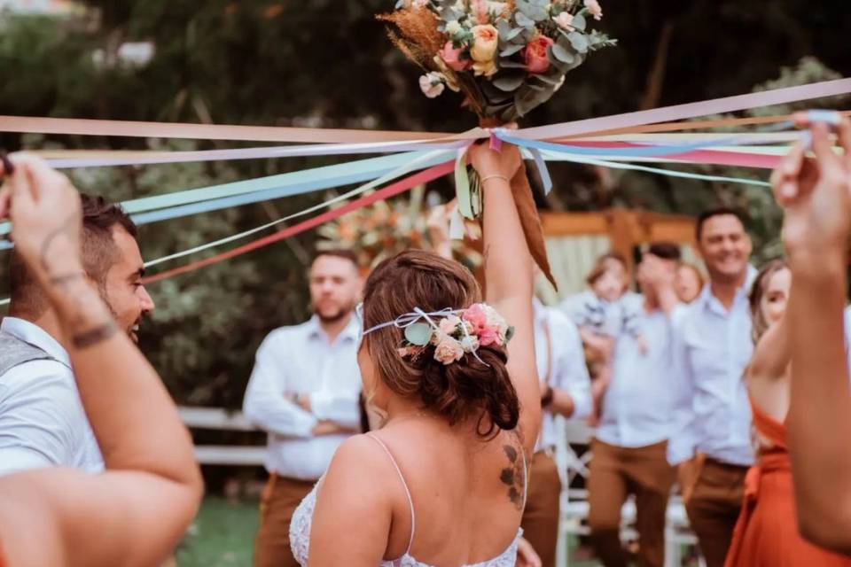 Tradição do bolo de casamento: congelar o topo para o primeiro aniversário