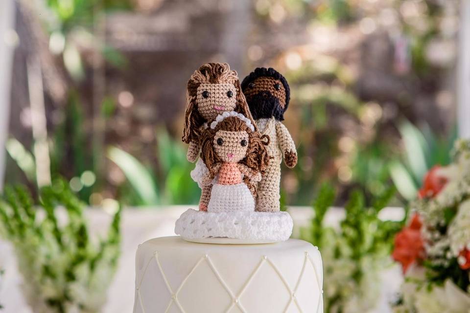 Bolo de casamento de um andar: veja ideias simples e encantadoras  Bolo de  casamento, Bolo de casamento simples, Idéias de bolo de casamento