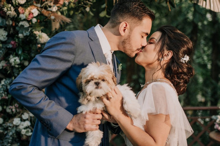 Convidados especiais e... Peludos! 70 fotos de pets no casamento para inspirar